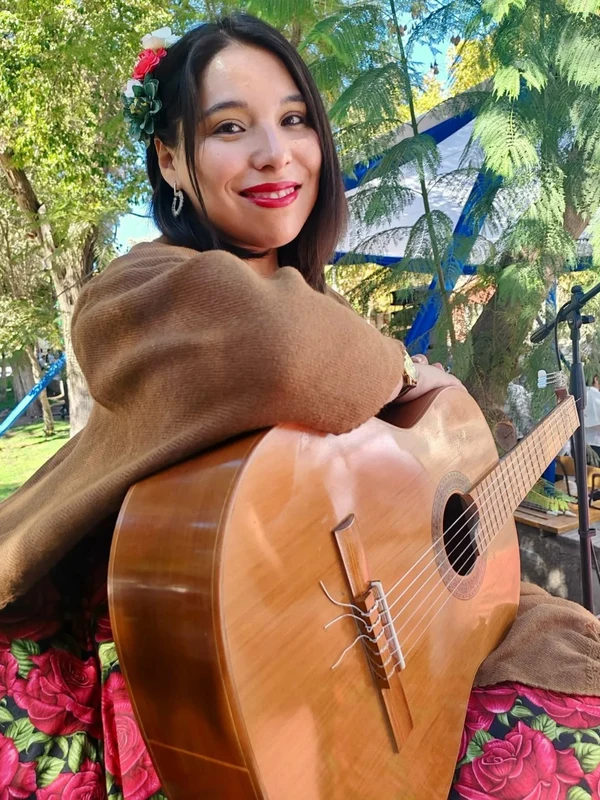 Rocío Núñez · Cultora de la Música Corralera
